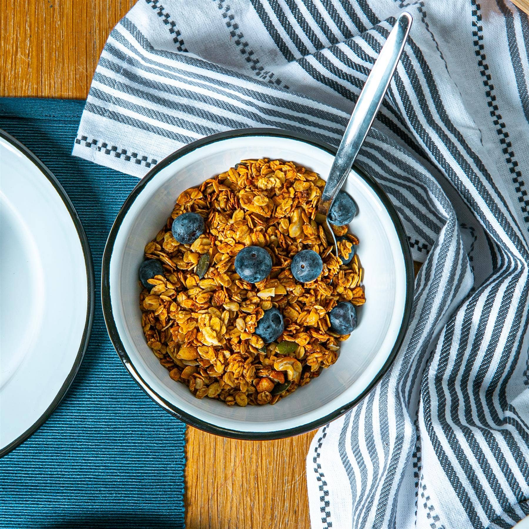 Rinkit Ltd – wholesale Bowl – Argon Tableware White Enamel Bowl - 16cm - Black2