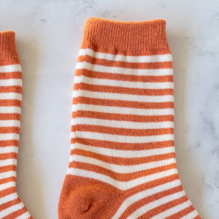 Tiepology - Wholesale Socks - Women's - Thin Stripe Casual Socks3