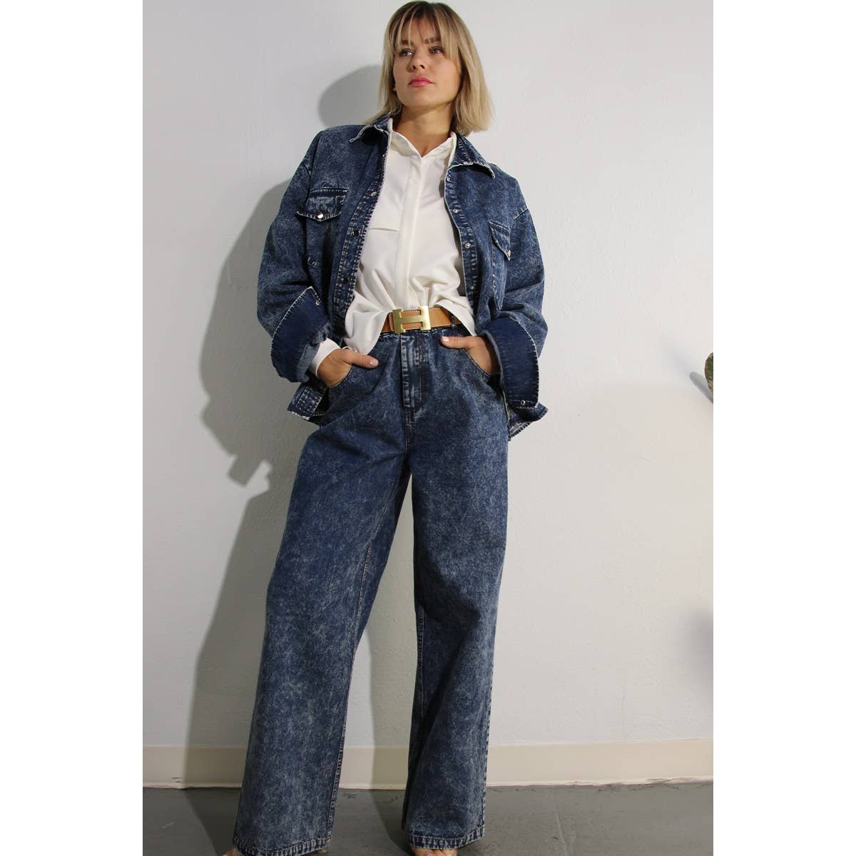 WASHED DENIM SHIRTS JACKEET AND PANTS SET for wholesale on Faire8