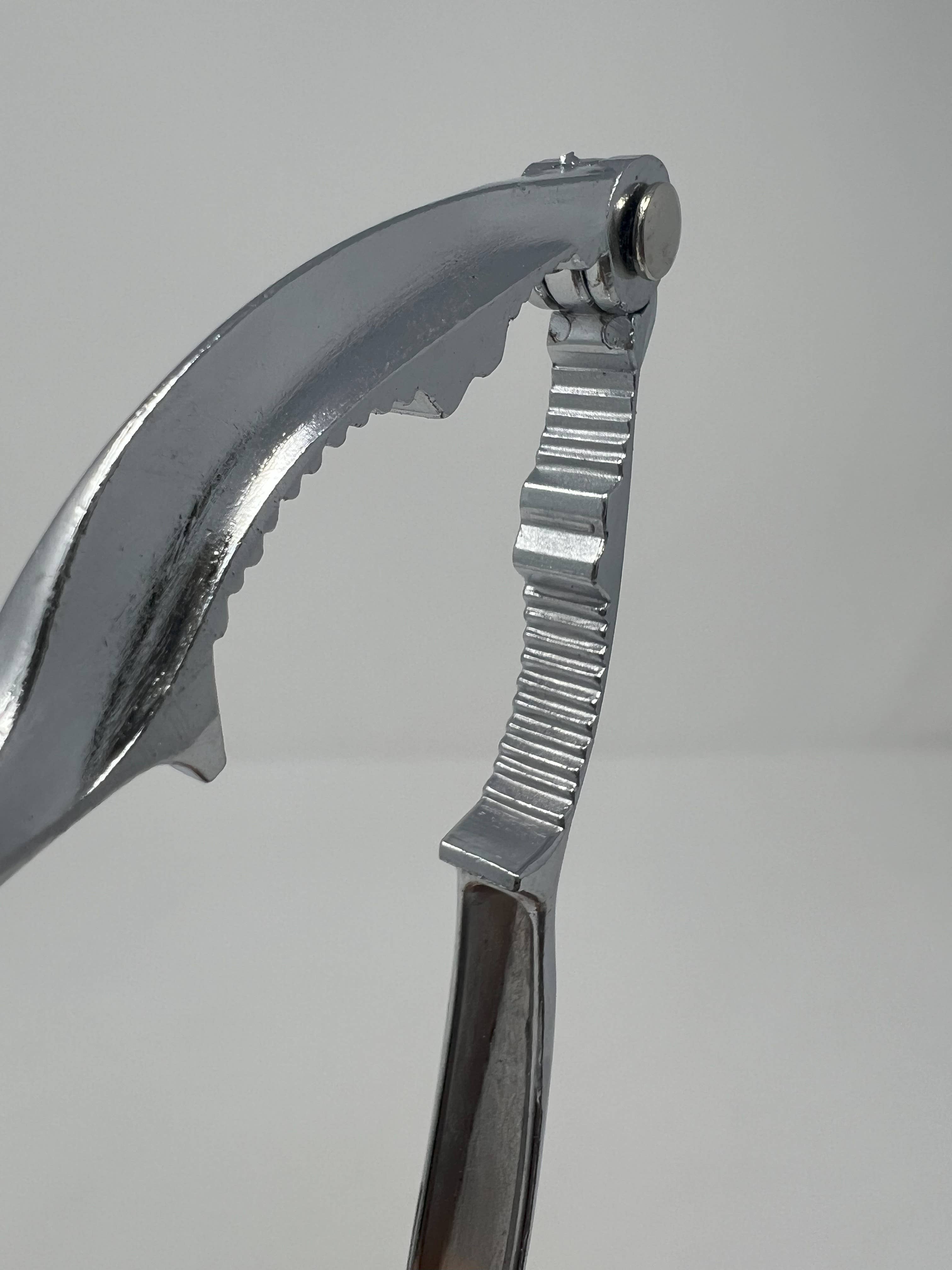 USA HomeMax - Wholesale Kitchen Tool/Gadget - 1Pc Stainless Steel Seafood & Nut Cracker2