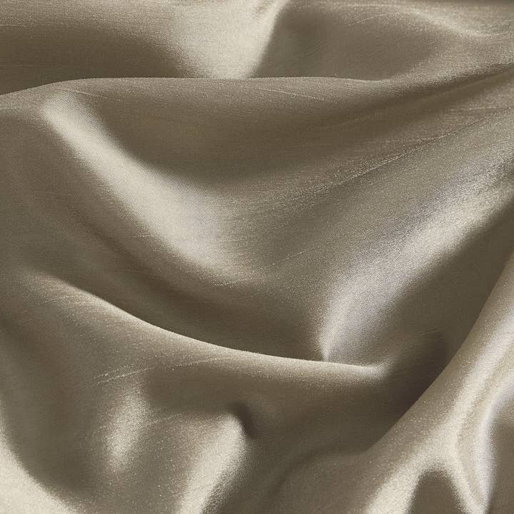 Threadmade Home - Wholesale Curtain - Colette Faux Silk Blackout Window Curtain & Scallop Valance5