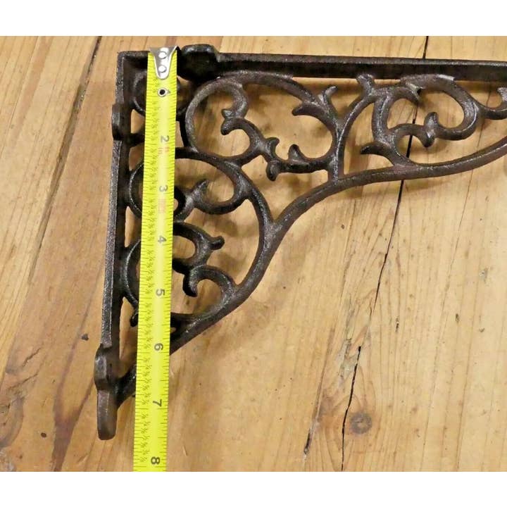 Midwest Craft House - Wholesale Wall Accent - LARGE CAST IRON VINE BRACKET 10 7/8"