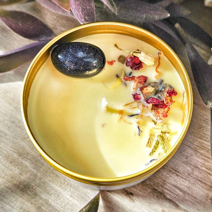 Candela di Soia Illuminata ~ Satsuma, Vaniglia e Ylang Ylang per la vendita all'ingrosso da parte di Heart of Gold Apothecary