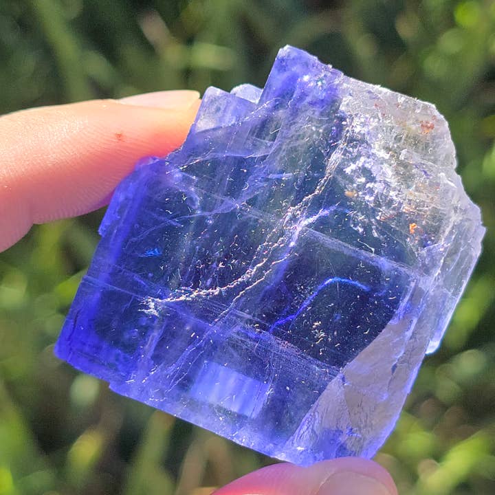 Blå Halit ~ Mineralspecimen ~ Oslipade Kristaller för wholesale av Aquamarine Daydream Wholesale