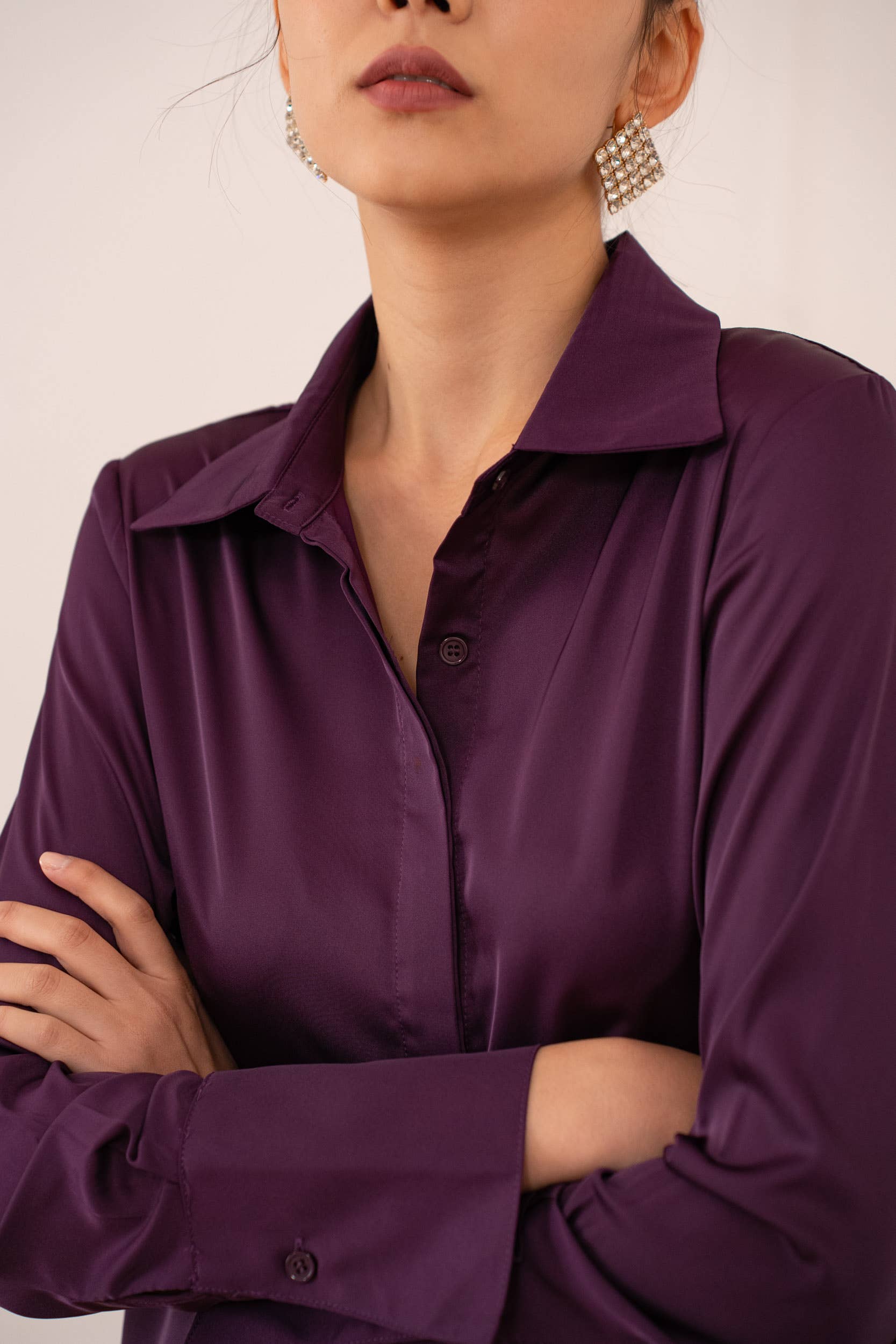 CHOKLATE PARIS – wholesale Tröja med knappar – Dam – Léa-skjorta i satin (S-M-L-XL) - CK0809121