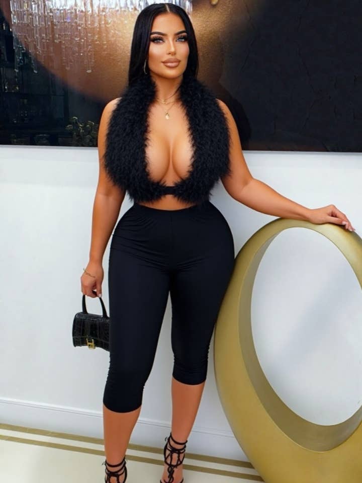 CONJUNTO DE CHALECO Y LEGGINGS DE PIEL SINTÉTICA DELANTERA para venta al por mayor de 5besties inc