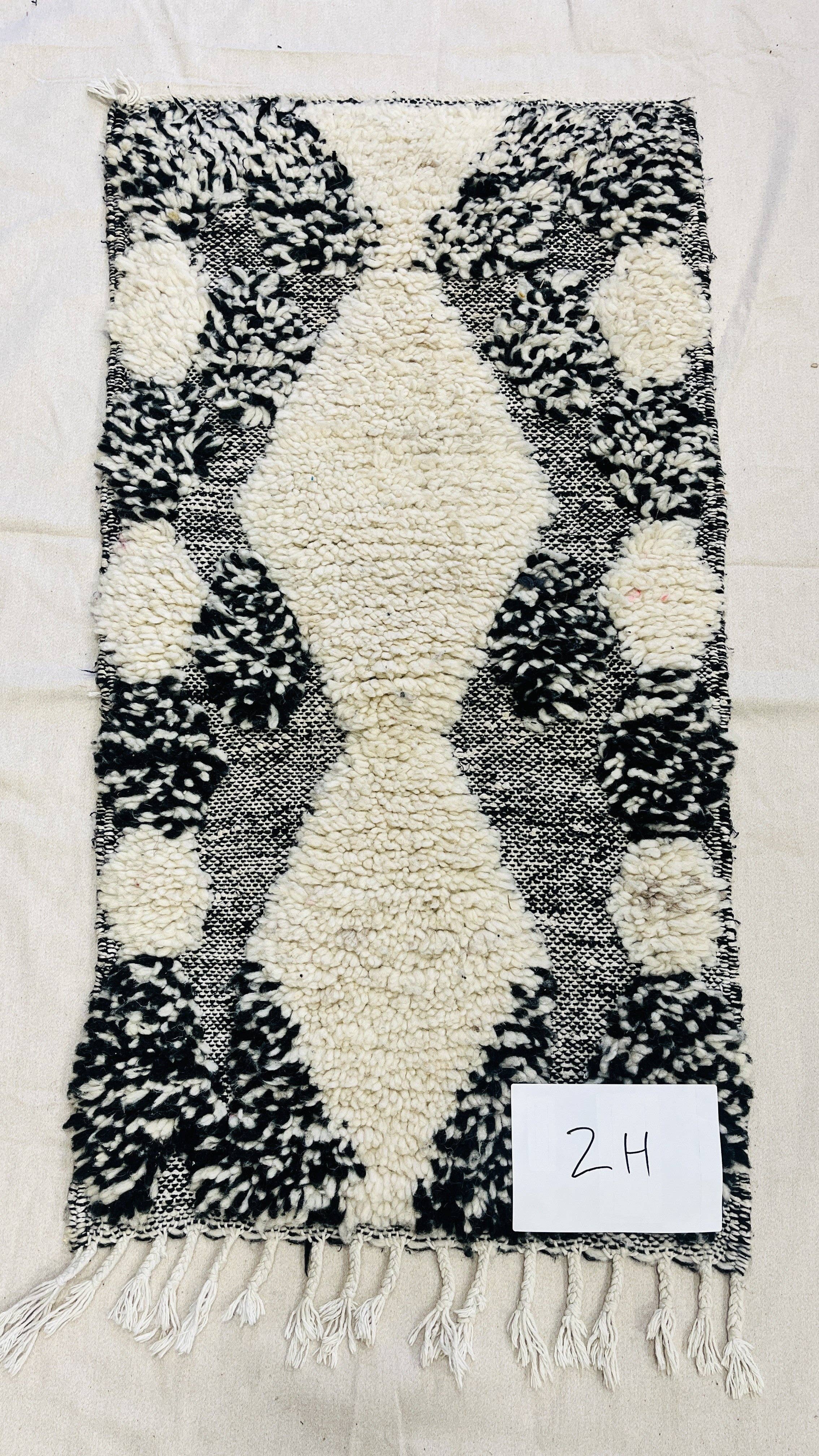 Jarapa – wholesale Area rug – Handwoven Berber Wool Rug21