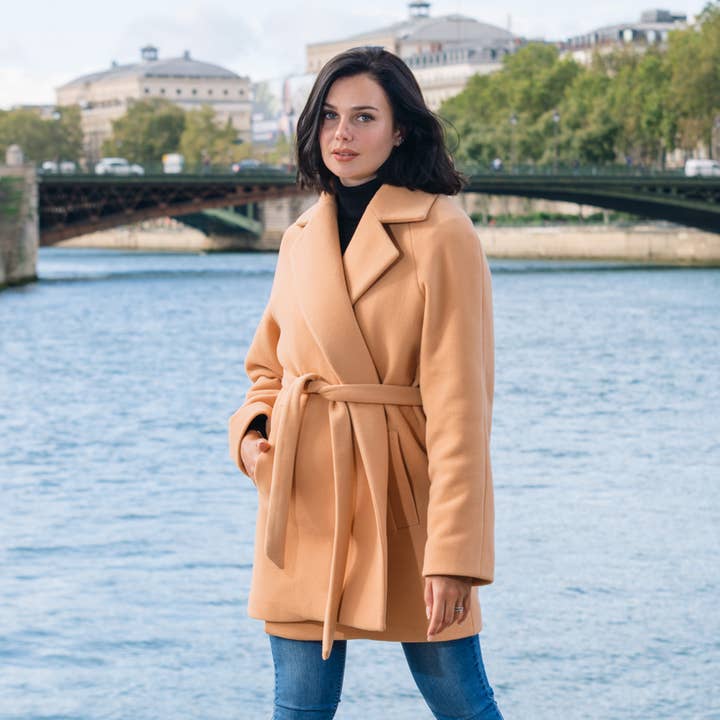 Fransk Caldo frakke kamel for engroshandel hos MAGNETHIK