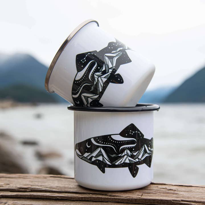 Emaljmugg med lax för wholesale av Mountain Mornings