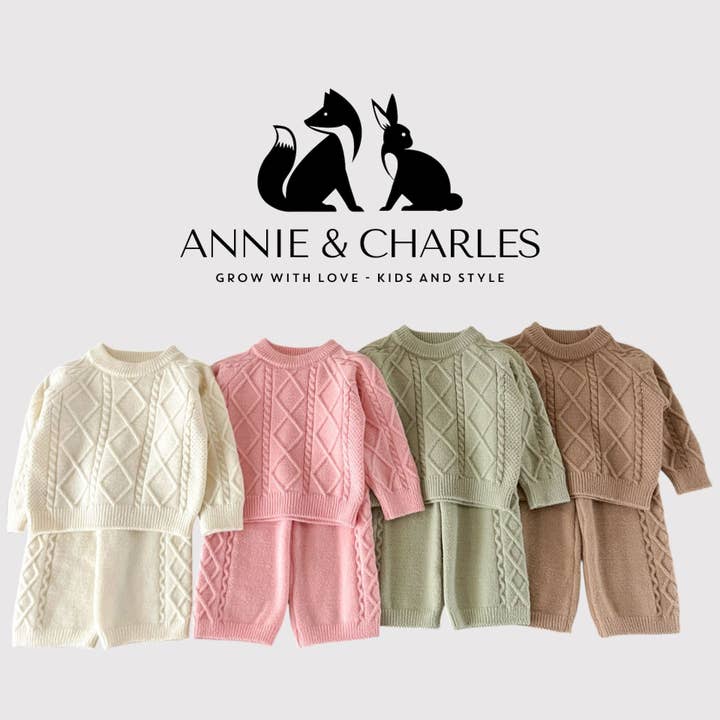 Annie & Charles® Tvådelat stickset "Cozy Knit Classic" för wholesale av Annie & Charles