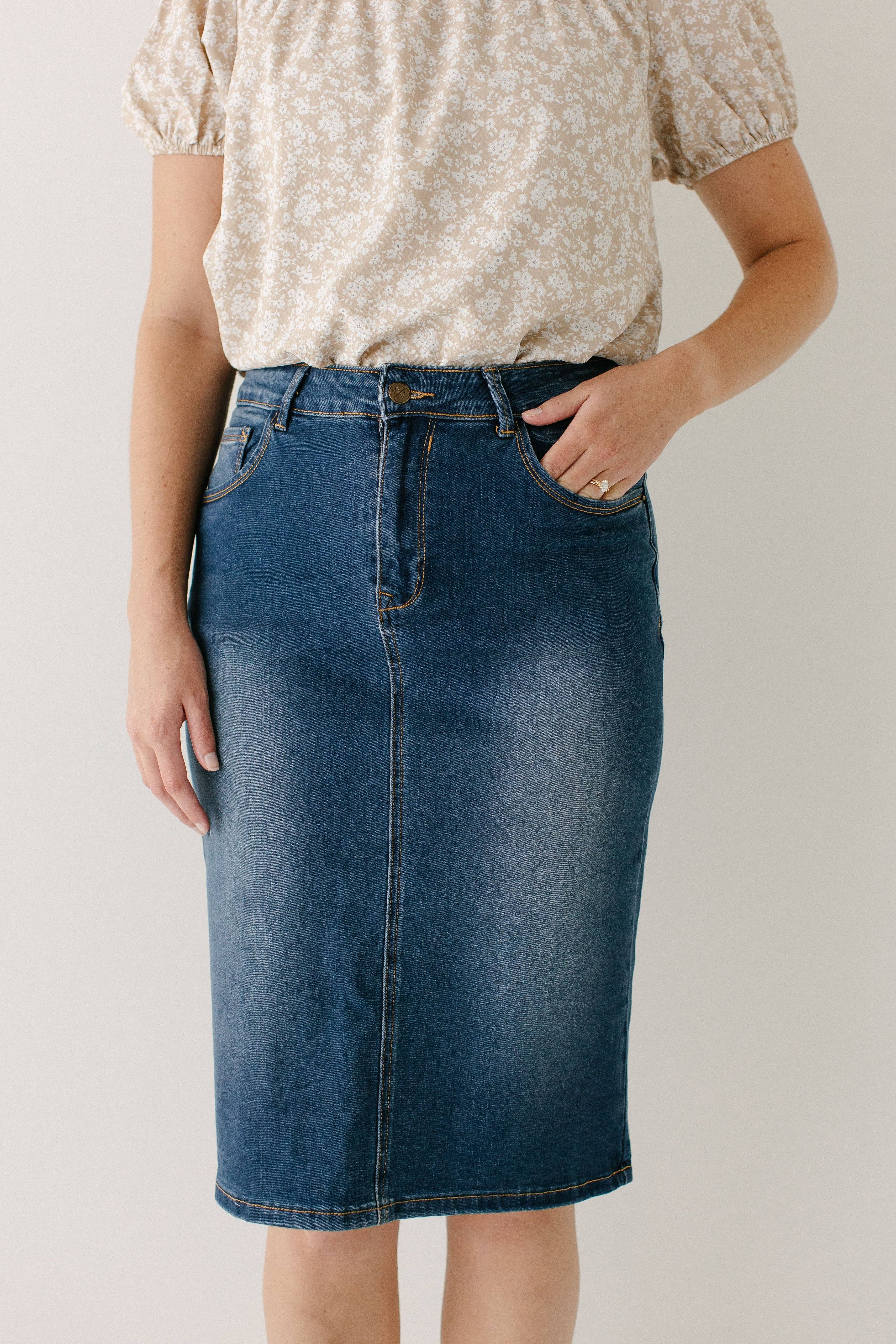 The Main Street Exchange - Wholesale Skirt - Women's - 'Wren' Classic Denim Skirt14