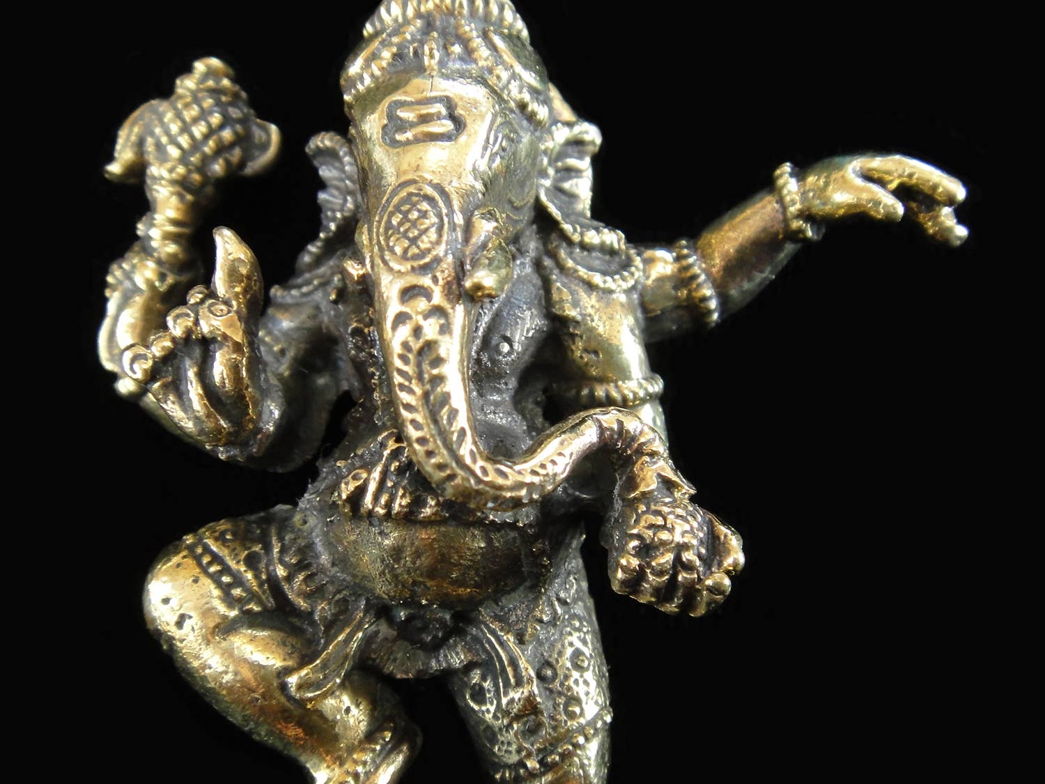 Tika - Wholesale Sculpture - Brass Deity Statuette - Large - Dancing Ganesh4