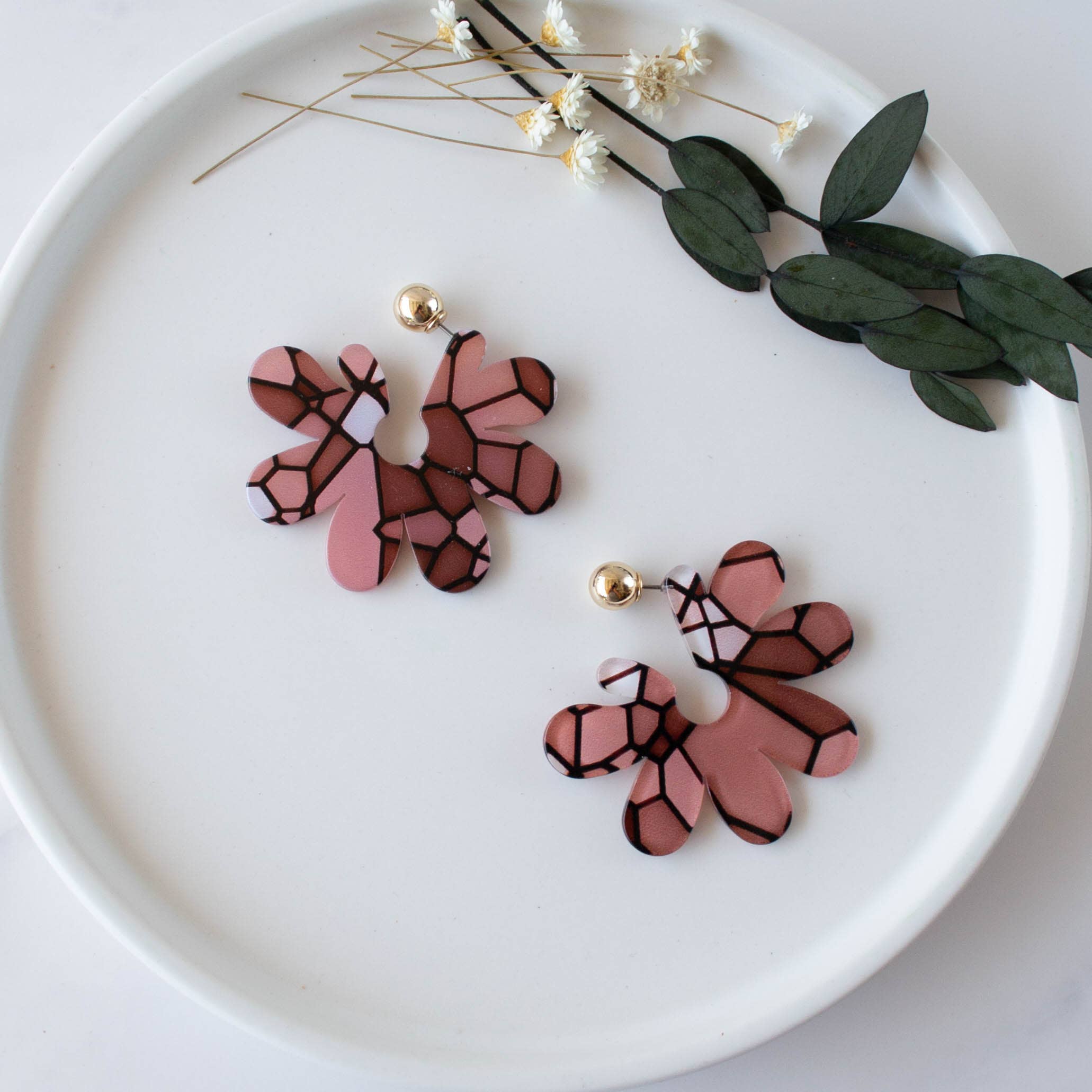 Tiepology - Venta al por mayor Pendientes de botón/aretes de poste - Pendientes de poste de ola de flores grandes12