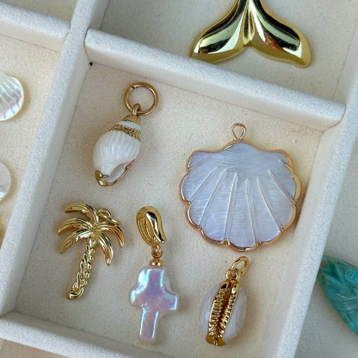 It's Especially Lucky - Wholesale Individual Charm/Pendant - Custom Beach Charms