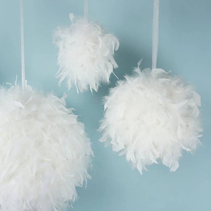 Zucker Feather Products - Wholesale Ornament - Chandelle Feather Pom Poms - White - 6"