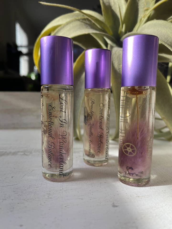 Essential Oil / Lost In Wonderland / Body Oil for wholesale by Enlighten