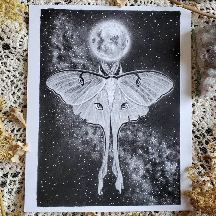 Ascensión de Luna - impresión artística de polilla luna para venta al por mayor de Strangely Rose