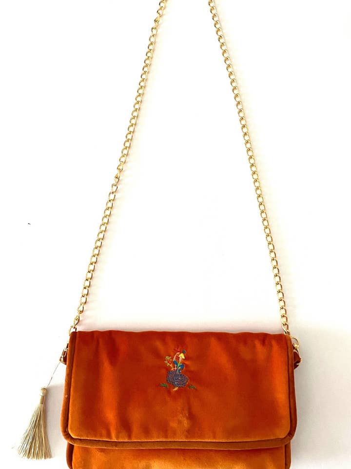 Petit clutch for wholesale by Maria Sole Rodriguez