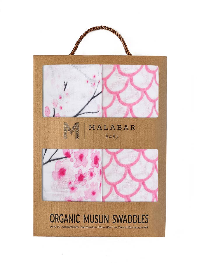 Conjunto de Swaddles Orgânicos Sakura (Flor de Cerejeira & Risca Cor-de-Rosa) por atacado de MALABAR BABY, Consciously Crafted For You.