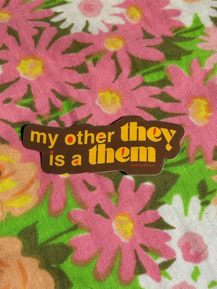 Adesivo - Il mio altro è un loro per la vendita all'ingrosso da parte di Ash + Chess