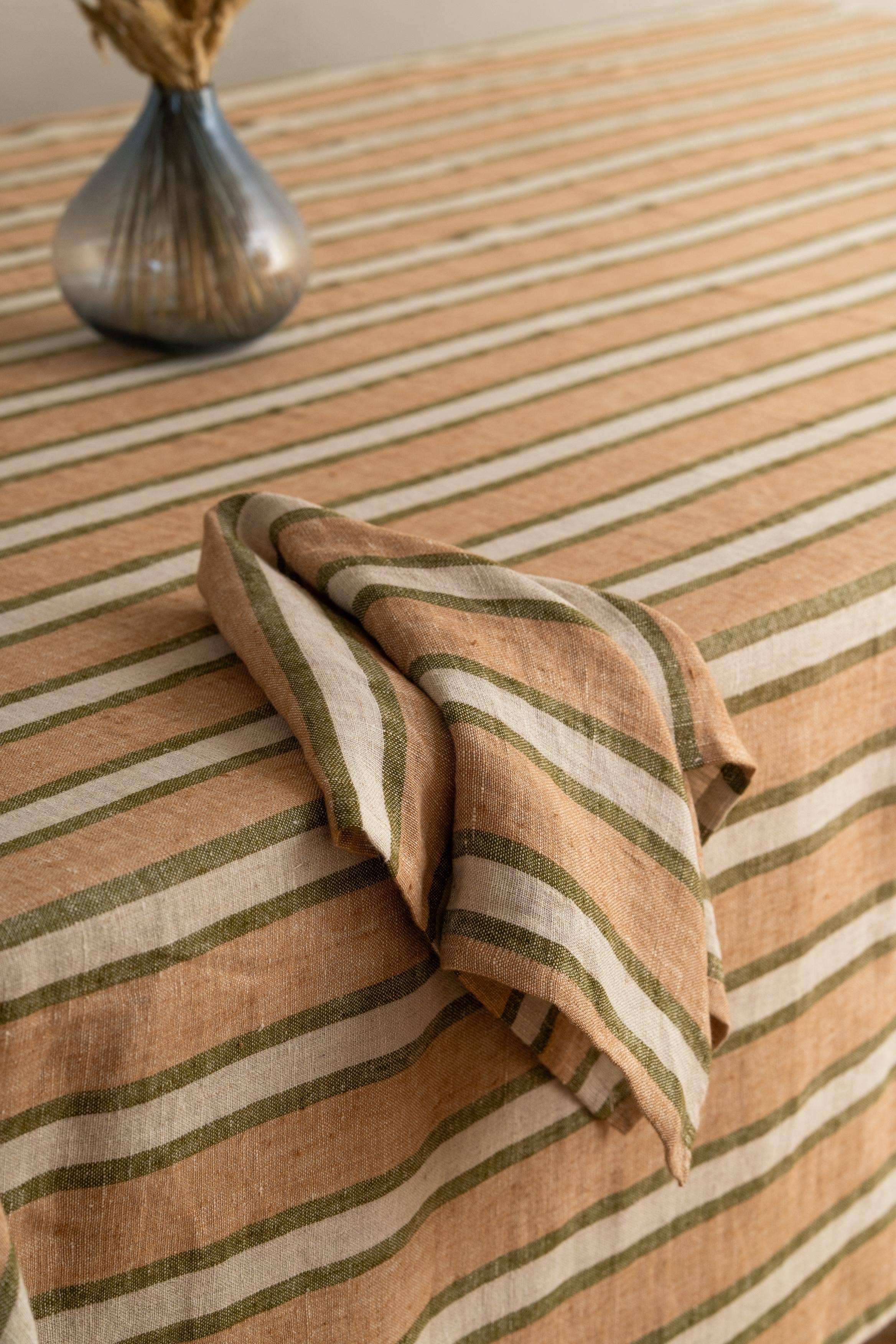 Live Linen - Vendita all'ingrosso Tovaglioli da tavola in stoffa - Tovagliolo di Lino Sylph – Strisce Tinte in Filo Fatto a Mano3