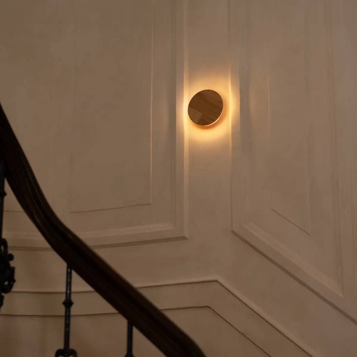 Tavellio – wholesale Lampett – Lou Ljusbrun Sladdlös Vägglampa | Uppladdningsbar & Dimbar Touchkontroll2