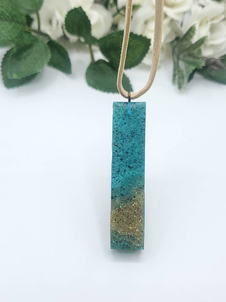 collana, gioielli oceanici, ciondolo da spiaggia per la vendita all'ingrosso da parte di Out of Spike Designs