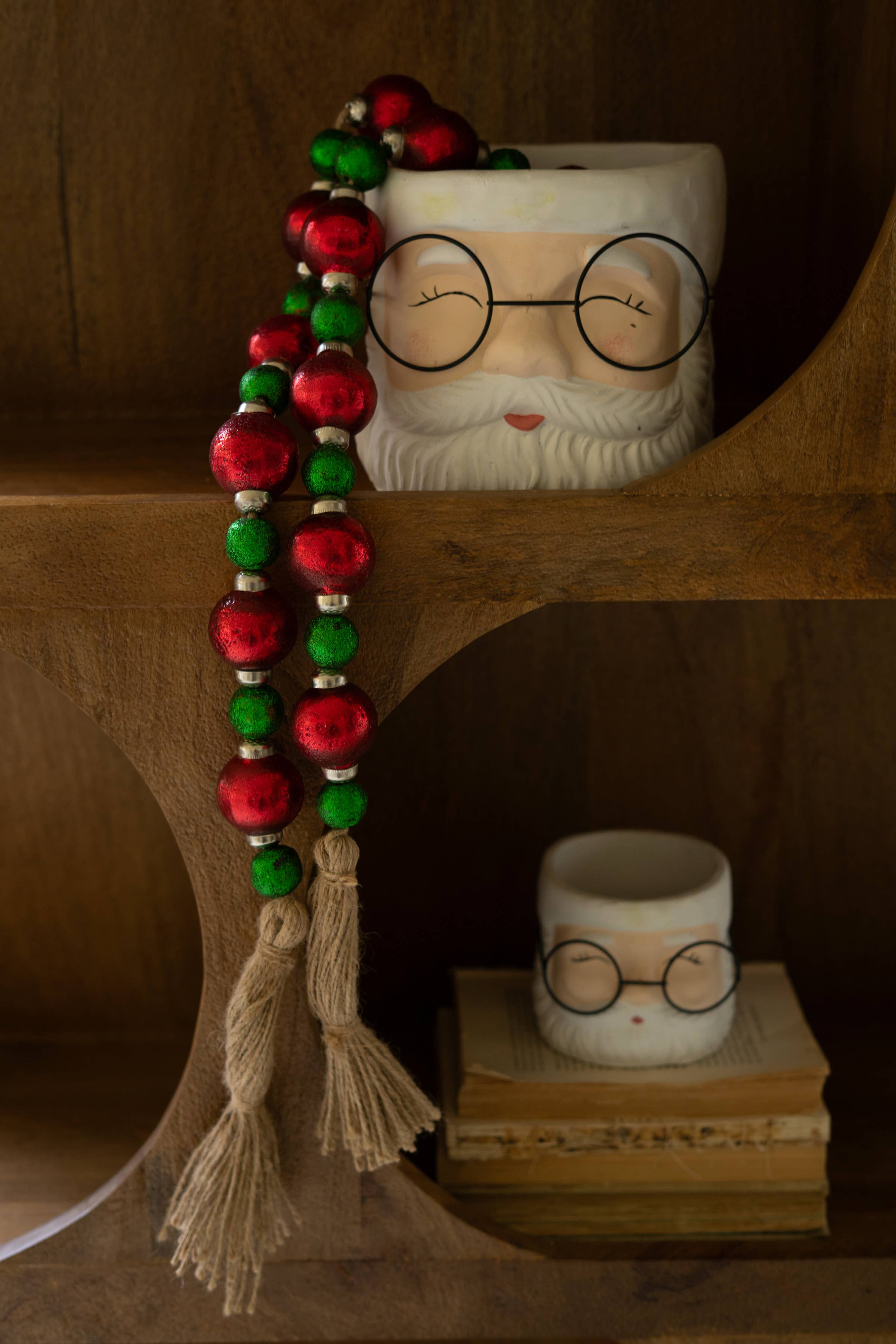 Multi GUIRLANDE DE BOULES DE NOËL ROUGES ET VERTES AVEC POMPONS EN JUTE en vente sur Faire3