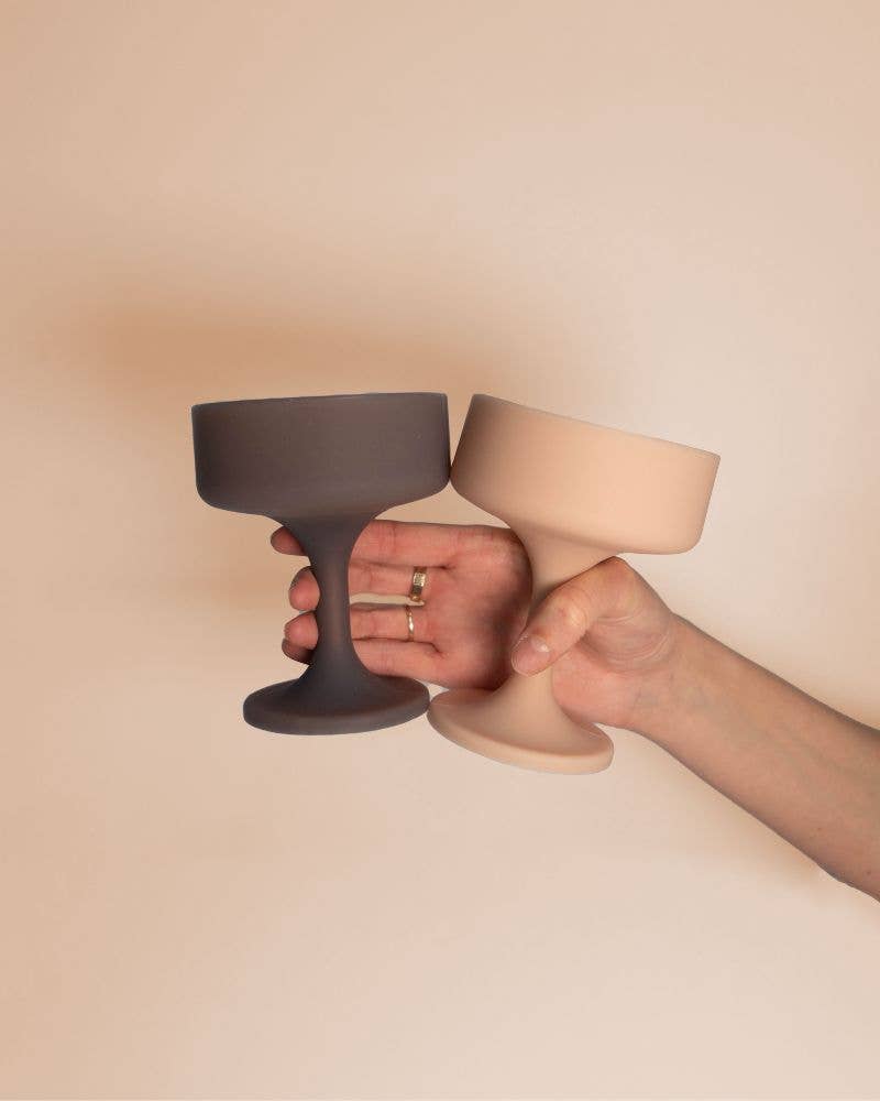 porter green | style + sustainability - Wholesale Cocktail/likeur glas - Latte + Donkey | Mekka | Onbreekbare siliconencocktailglazen2