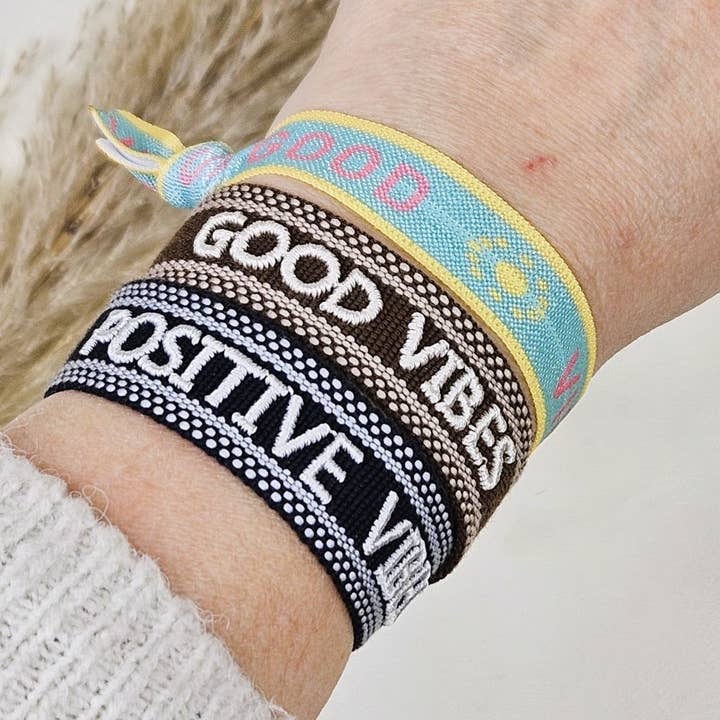 Ibiza Boutique - Wholesale Woven/Braided Bracelet - Ibiza rubber band Good vibes3