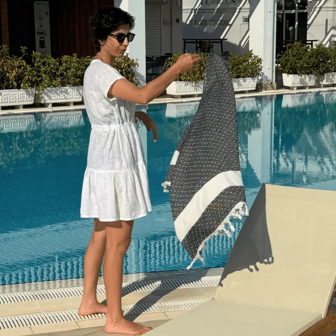 The Loomia - Wholesale Beach Towel - Adrian Beach Towels3