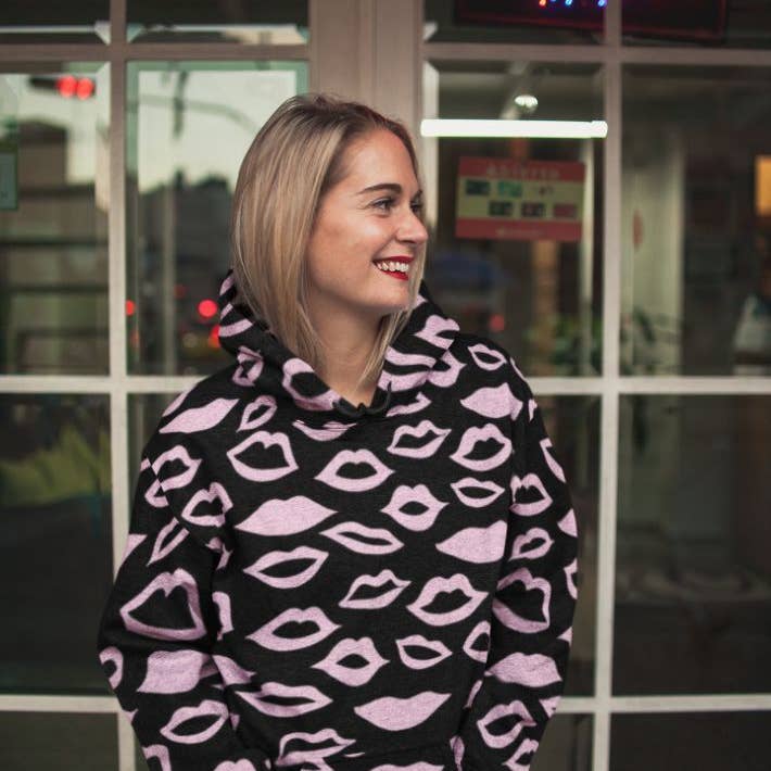 Jyarni Sublimering Hoodie för wholesale av True Modern