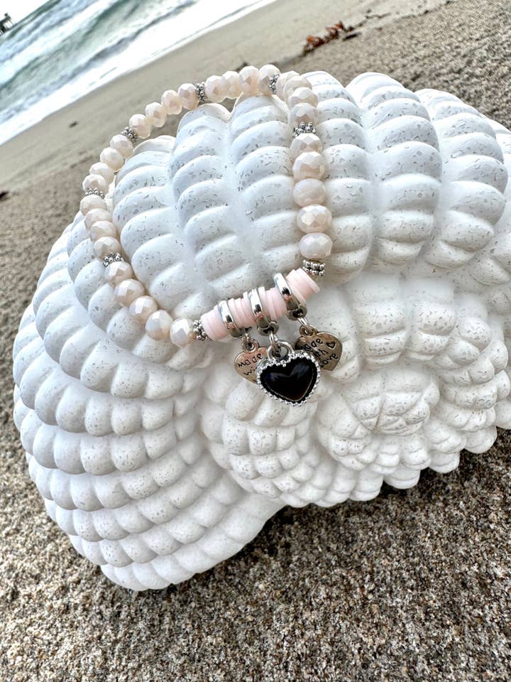 Made With Love Hjärtarmband för wholesale av Offshore Surf Co