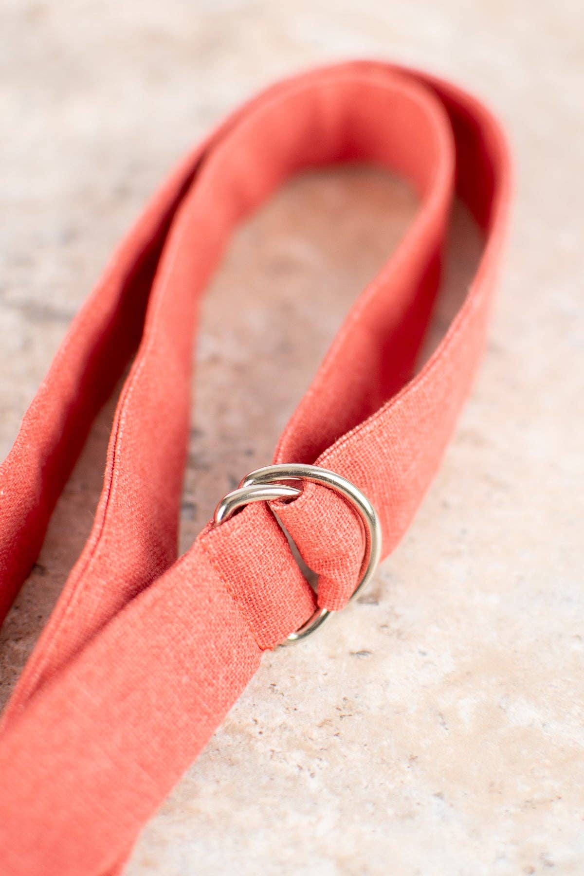 American Farm Company - Vente Tabliers - Tablier de Noël en patchwork avec poules5