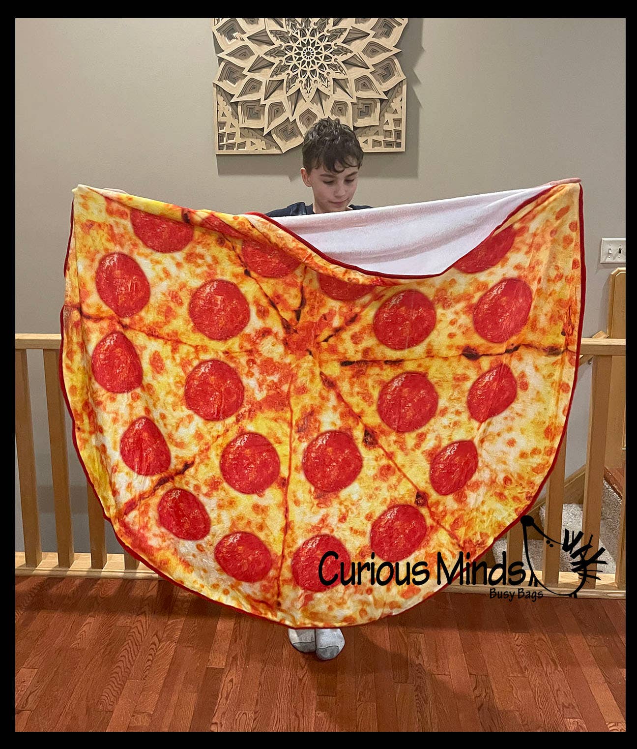 Curious Minds Toys - Wholesale Throw Blanket - 1 Cute Pepperoni Pizza Blanket - Round 5 Foot Circle 60" x 65