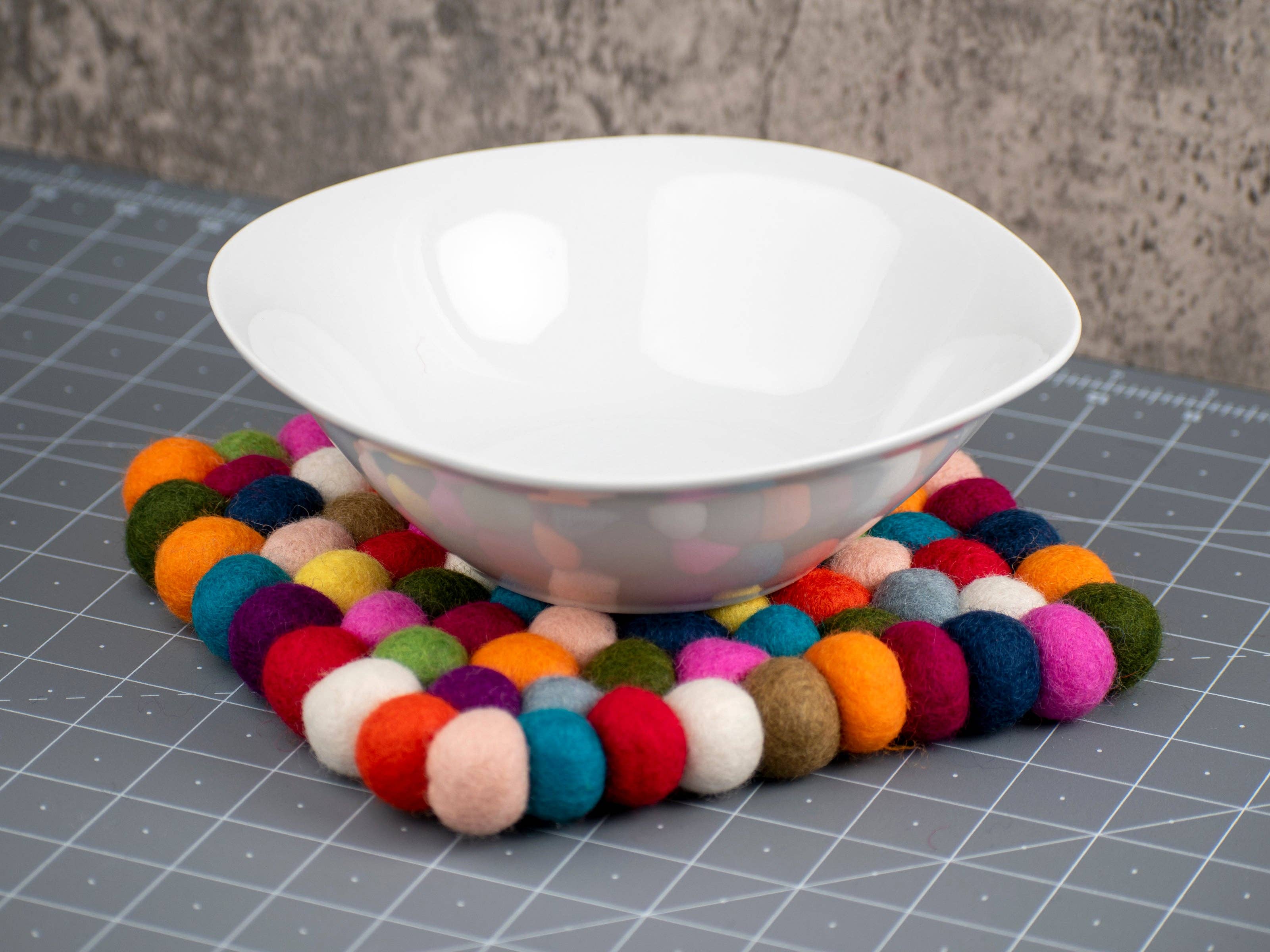 Reefelt – Base para tacho por atacado – Trivet de bola de feltro multicolorido - 8 “quadrado1