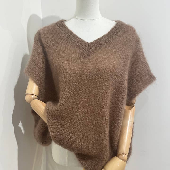 Taupe Sleeveless knit vest 81% Kid mohair - Orice for wholesale on Faire1