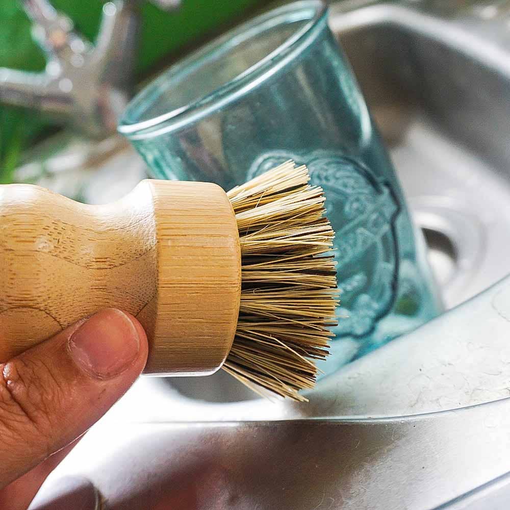 &Keep - Wholesale Cleaning Brush - &Keep Pot Brush - Stiff: biodegradable sustainable scrubber4
