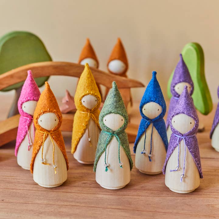 Wonderheart - Wholesale Wood Toy - Kids - Rainbow Wooden Gnome Set of 619