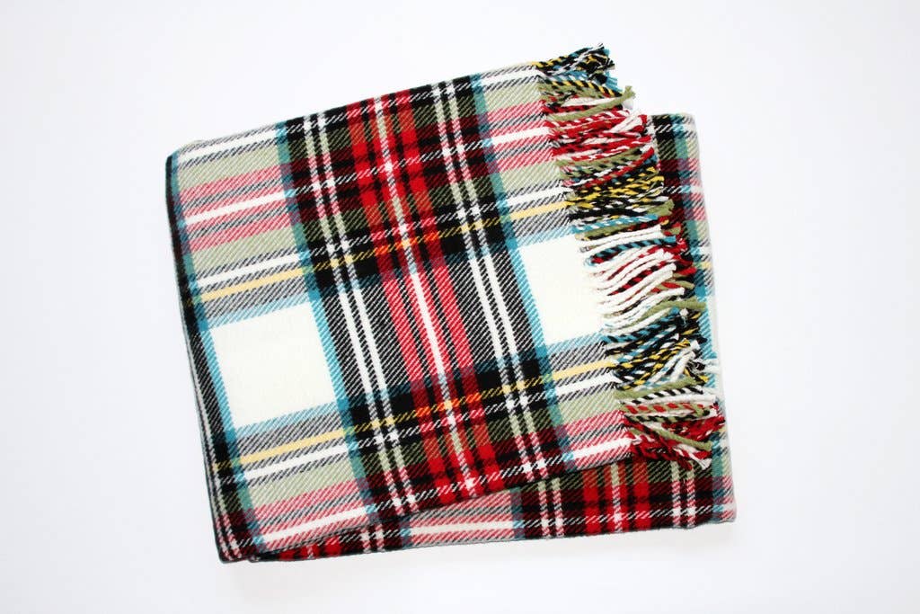 A Soft Idea - Wholesale Throw Blanket - 339 - Classic Tartan Plaid Throw8