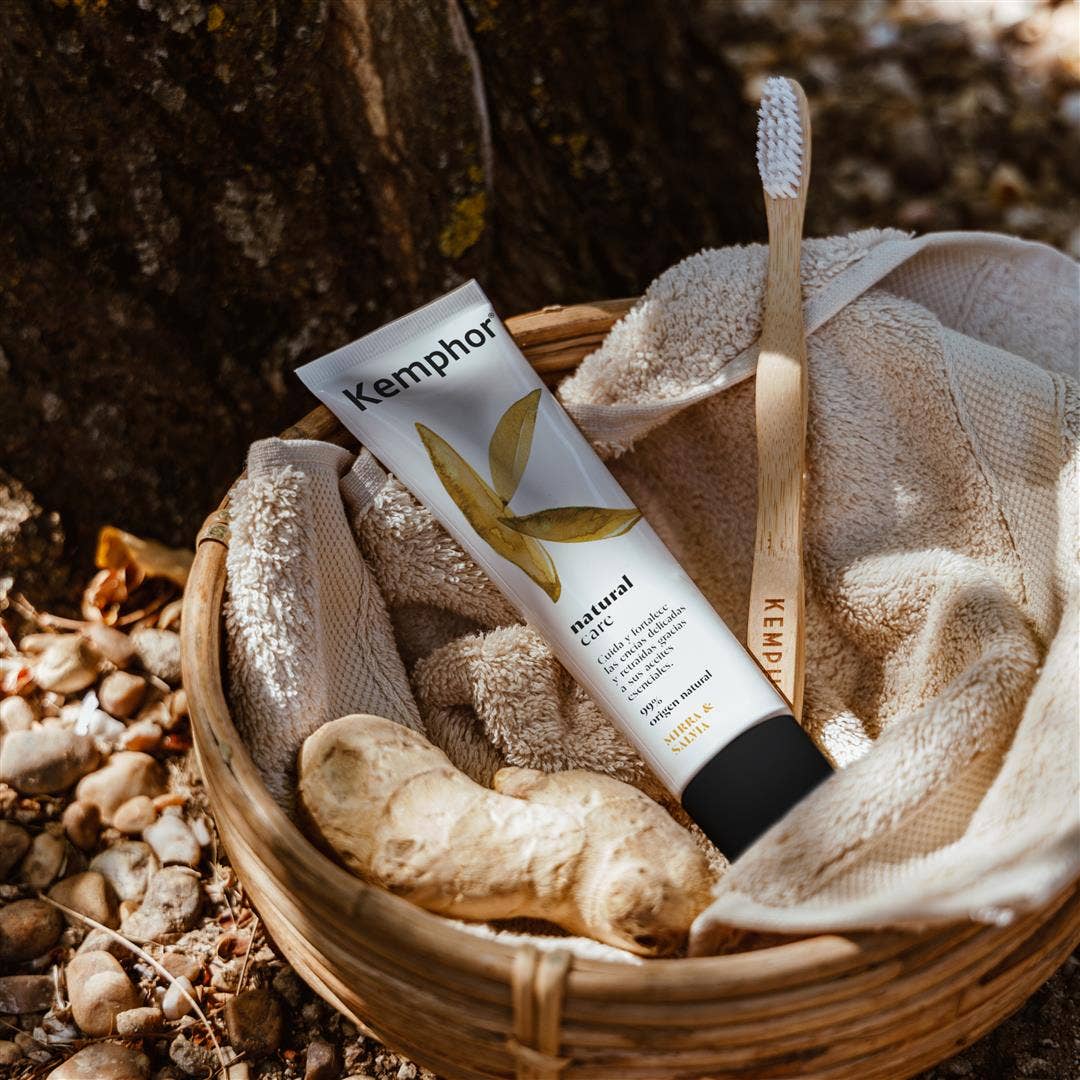 Laboratorios Verkos S.A – Pasta dentífrica por atacado – KEMPHOR Natural Care Creme Dental 100 ml3