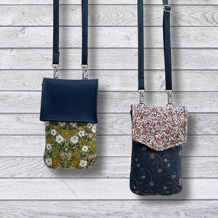 Around the Bobbin - Wholesale Craft Supplies - Essential Phone Bag | Sewing Pattern2