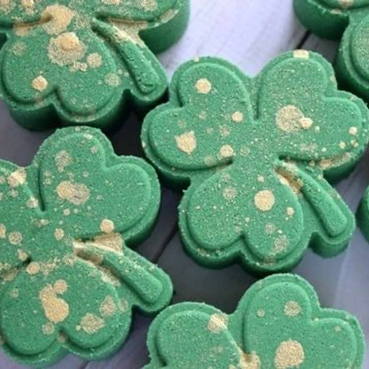 Shamrock Bath Bomb for wholesale by Beauty By PharmD