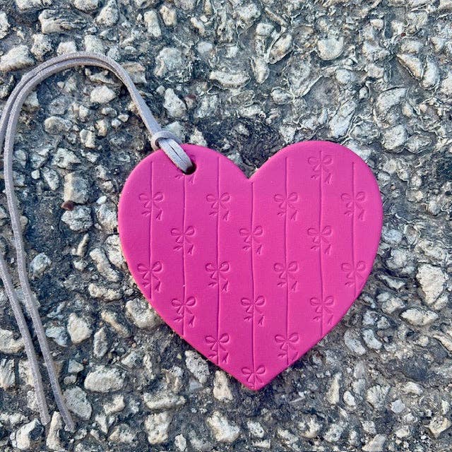 Callahan Leather Co. - Wholesale Car Freshener - Women's - Heart Bows Air Flair