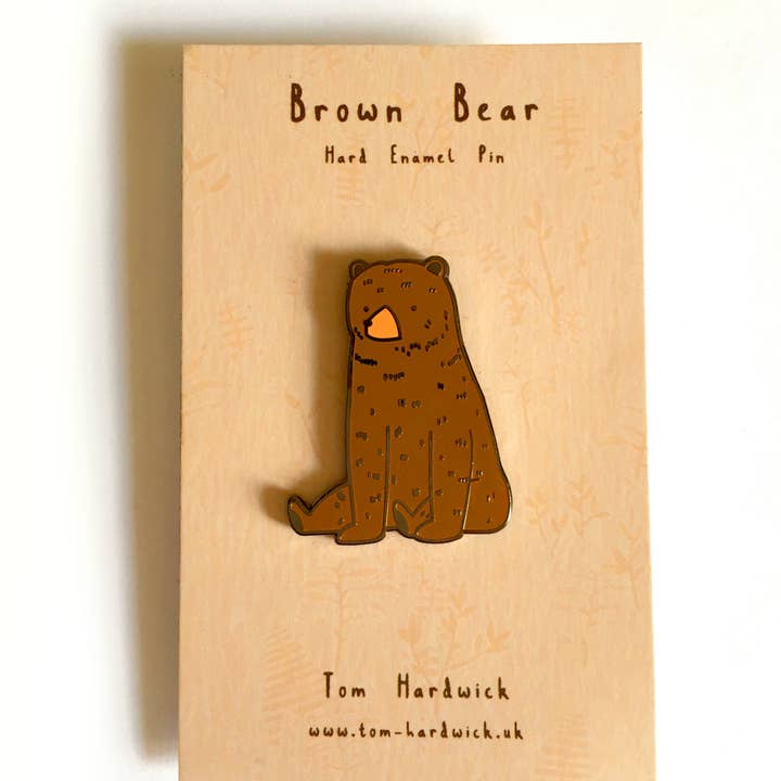 Tom Hardwick – wholesale Lapel pin/button – Brown Bear Enamel Pin2