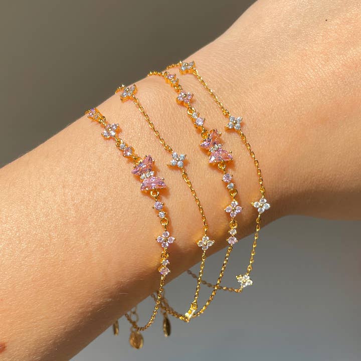 Girls Crew - Wholesale Charm/Dangle Bracelet - Flutter Love Bracelet