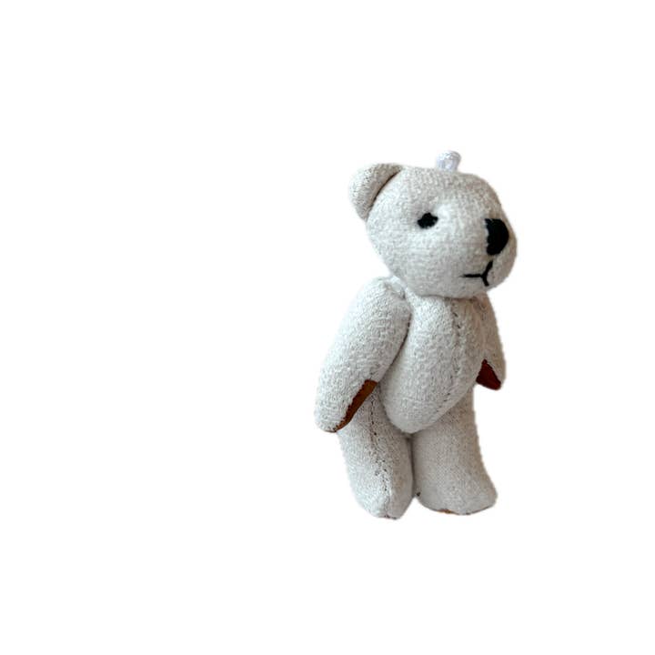 The Gifted Rat - Vente Objets de décoration - Petit ours en peluche en cuir suédé, décoration artisanale, cadeau (crème)9