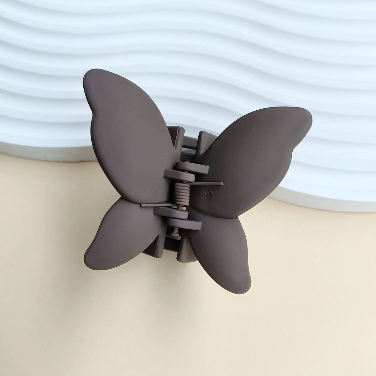 ACCITY - Wholesale Hair Clip - Women's - Matte Butterfly Hair Claw Clip – Strong & Stylish_CWAHA008741