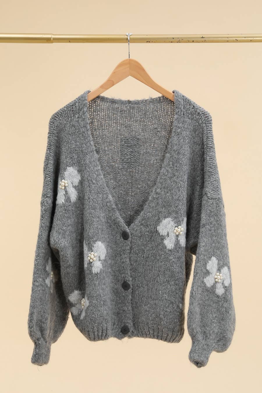 LÉA & LUC - Vente Pull en maille – femme - Gilet motif papillon avec perle REF. 2066614