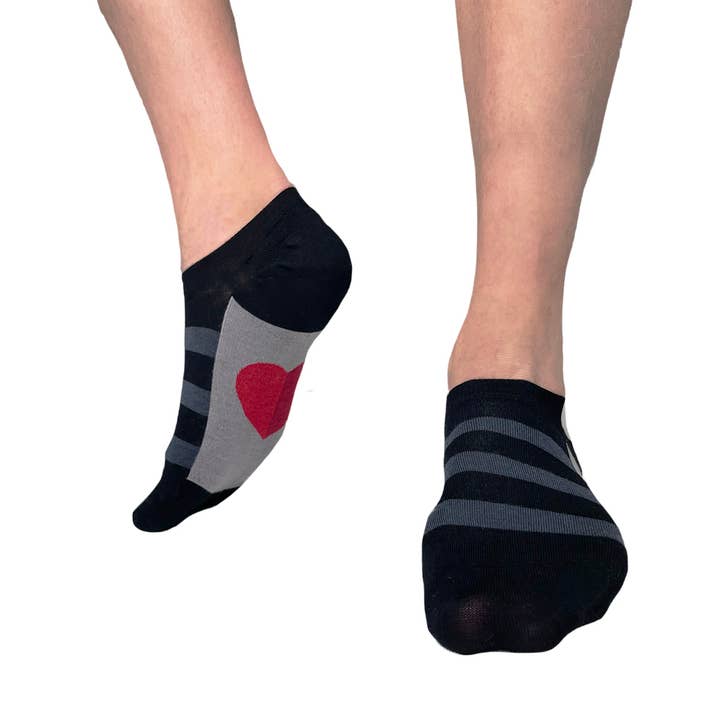 Sneaker Heart for wholesale by TAG SOCKS